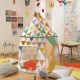 Tente Djeco cabane multicolore dans chambre d'enfant