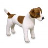 Petite fille avec sa peluche Jack Russell Terrier